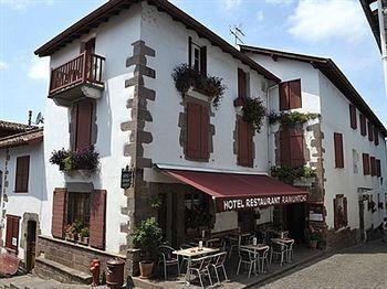 Hostel Ramuntcho Saint-Jean-Pied-de-Port Ngoại thất bức ảnh